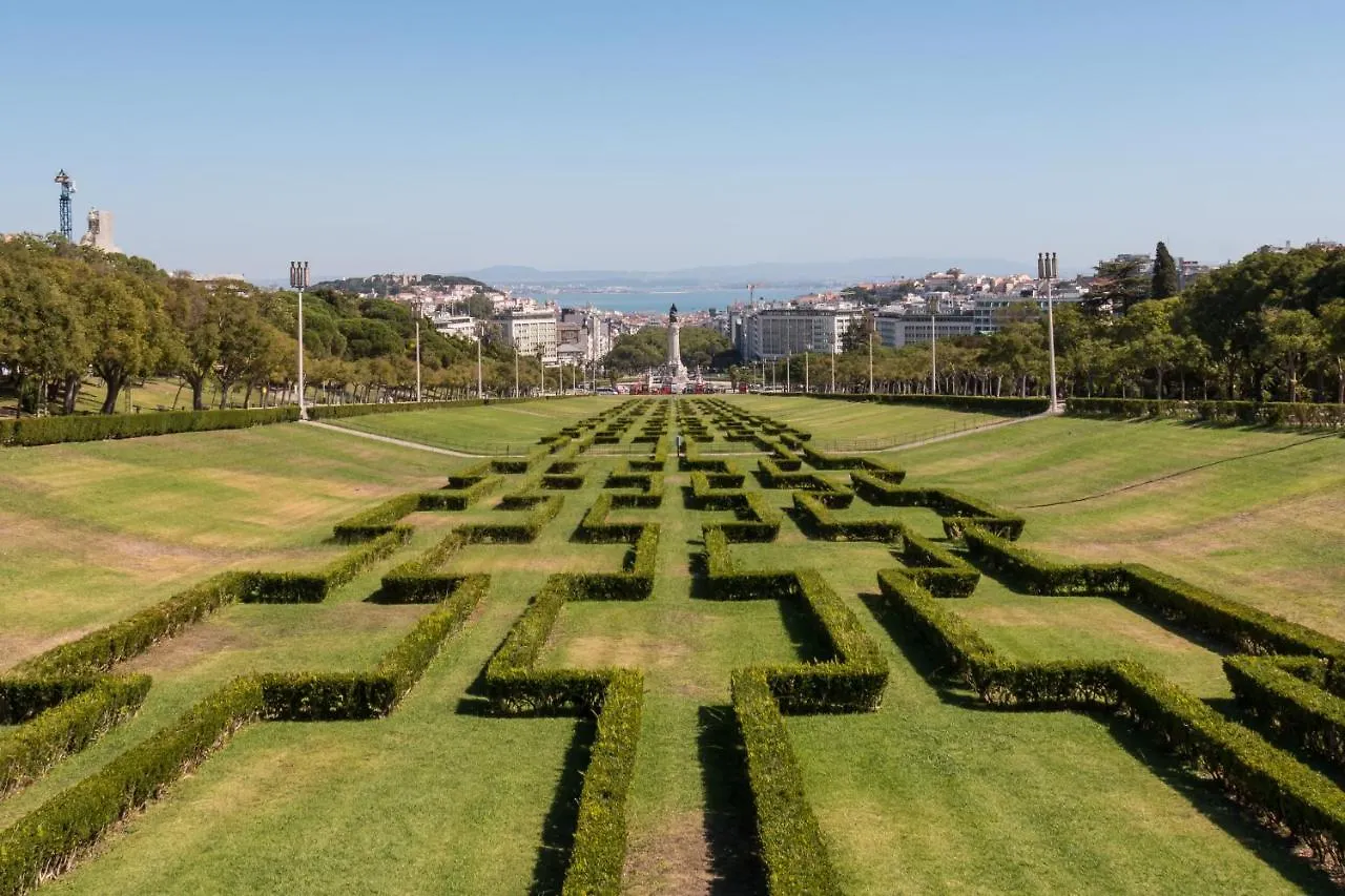 Best Of Principe Real Liberdade In The Heart Of Lisbon With Private Parking 0*,
